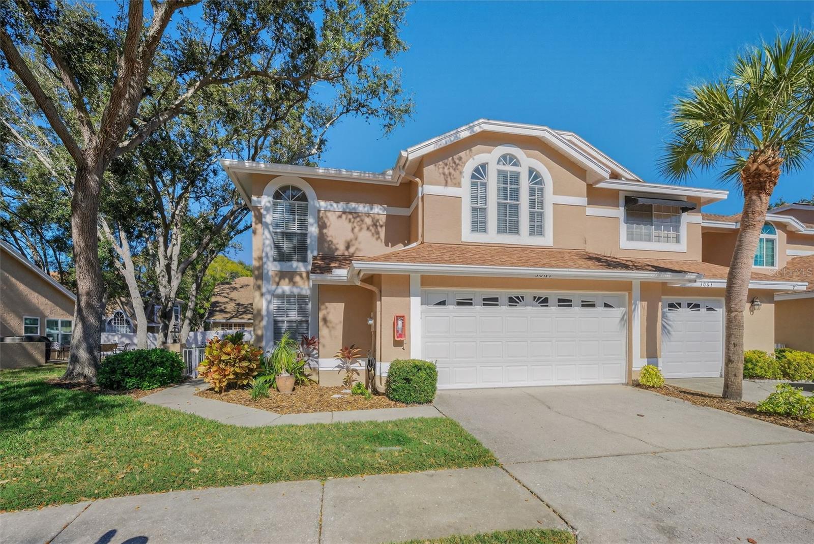 OVERLOOK - Residential