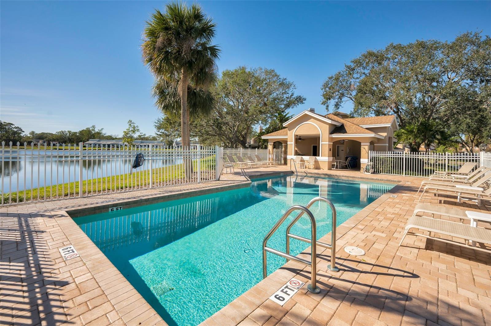 OVERLOOK - Residential