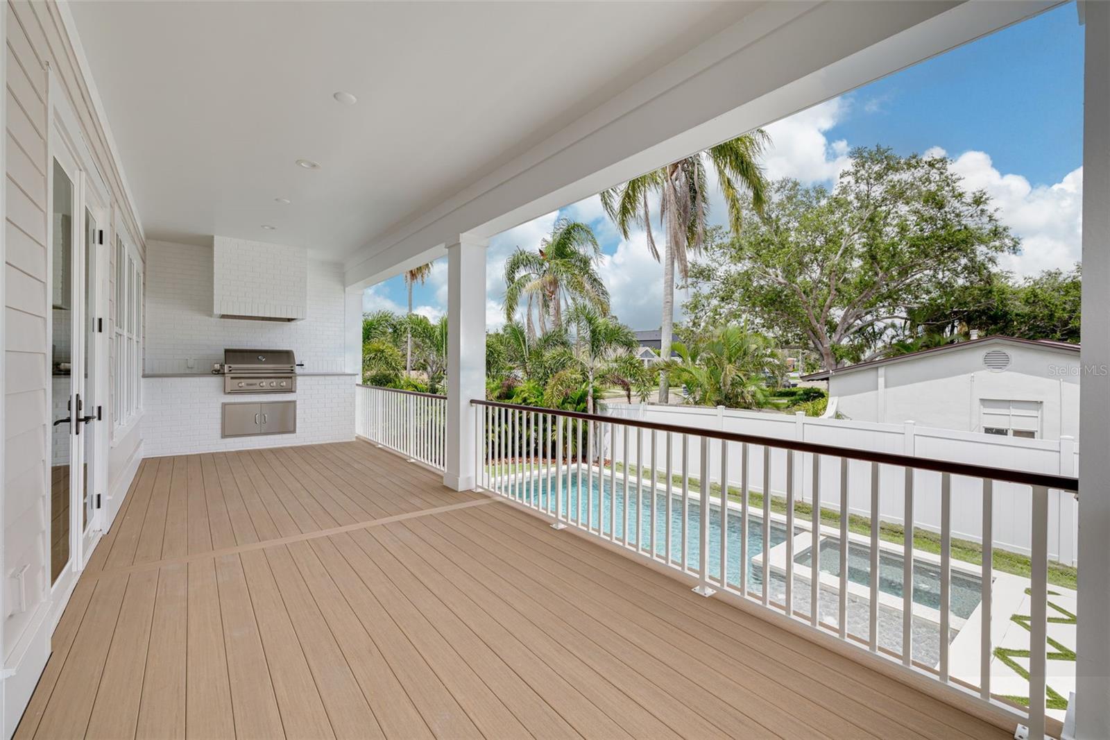 SNELL ISLE BRIGHTBAY - Residential