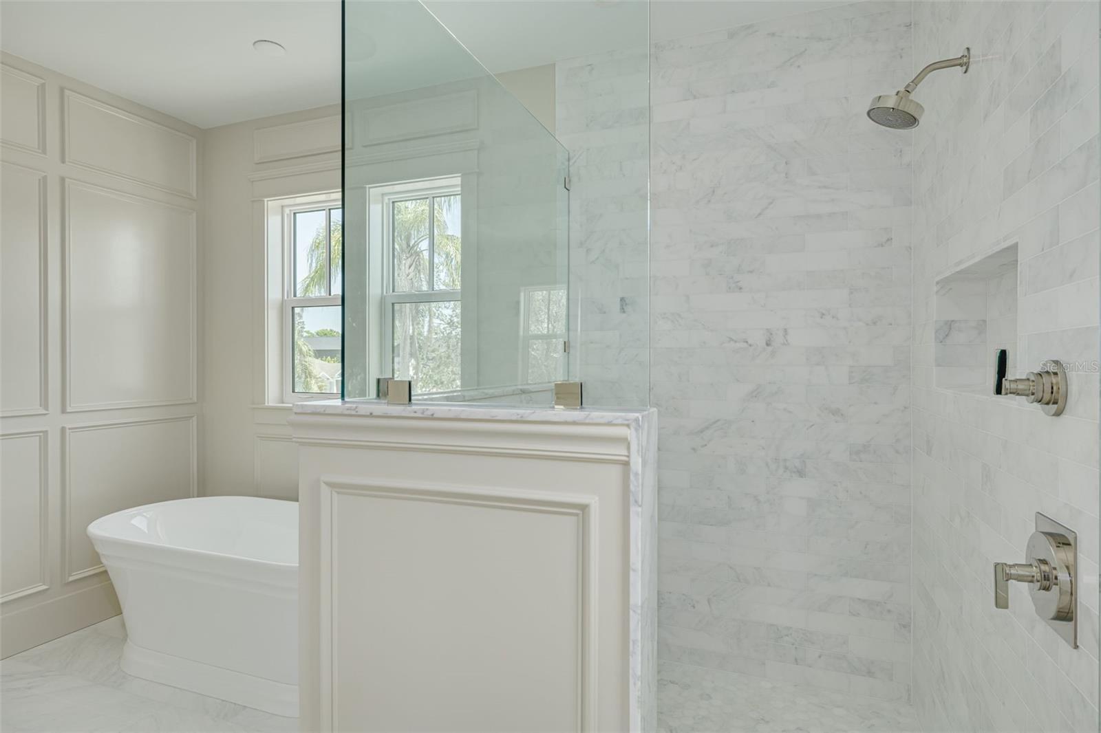 SNELL ISLE BRIGHTBAY - Residential