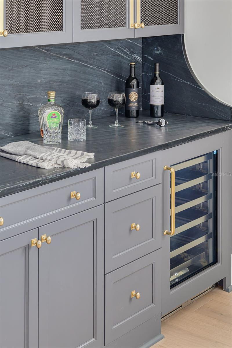 SNELL ISLE BRIGHTBAY - Residential