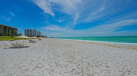 A home in LONGBOAT KEY