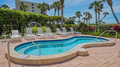 A home in LONGBOAT KEY