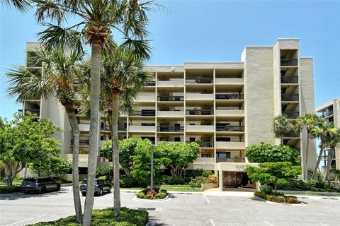 A home in LONGBOAT KEY