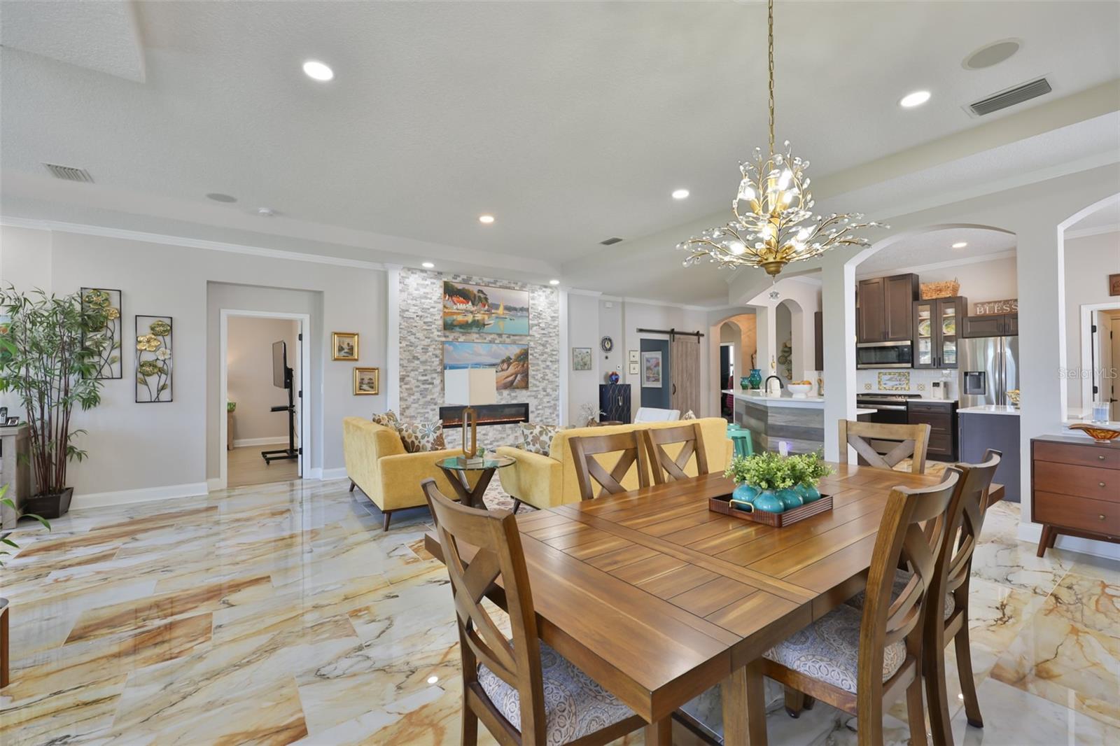 SUN CITY CENTER UNIT 270 - Residential