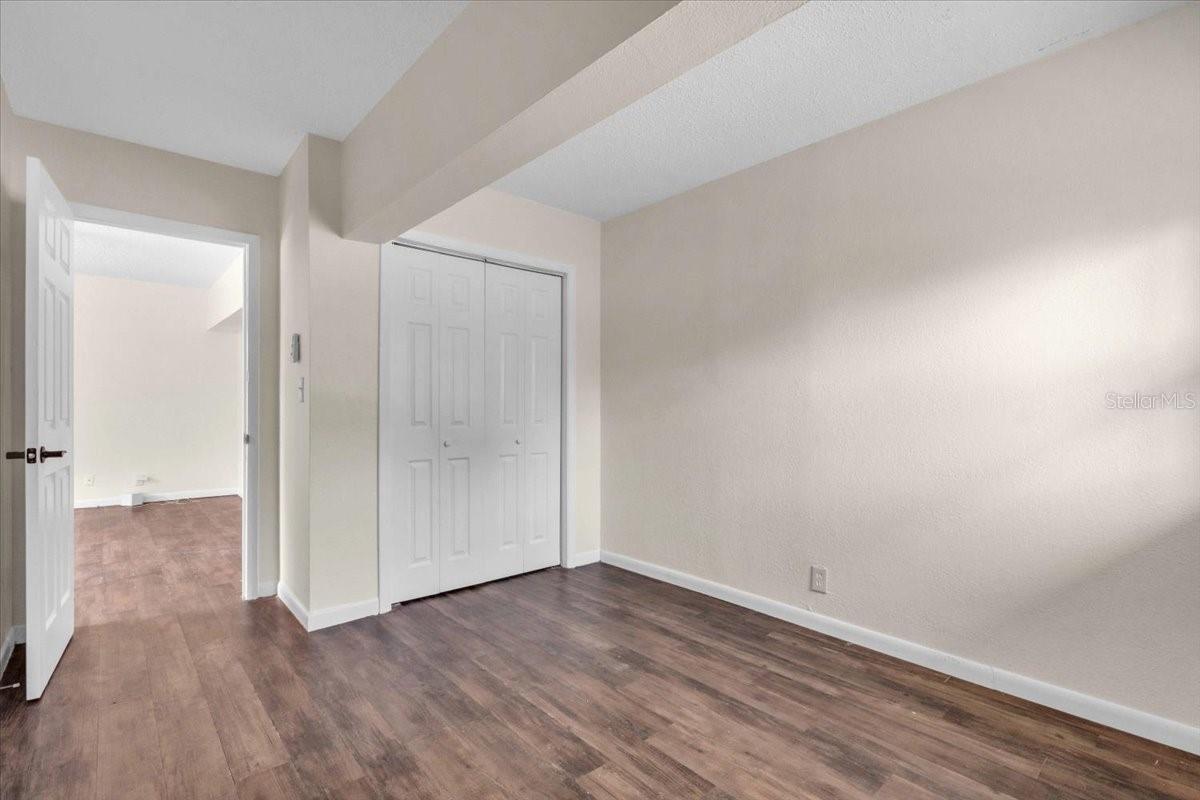 PINE LAKE PARK - Residential Income