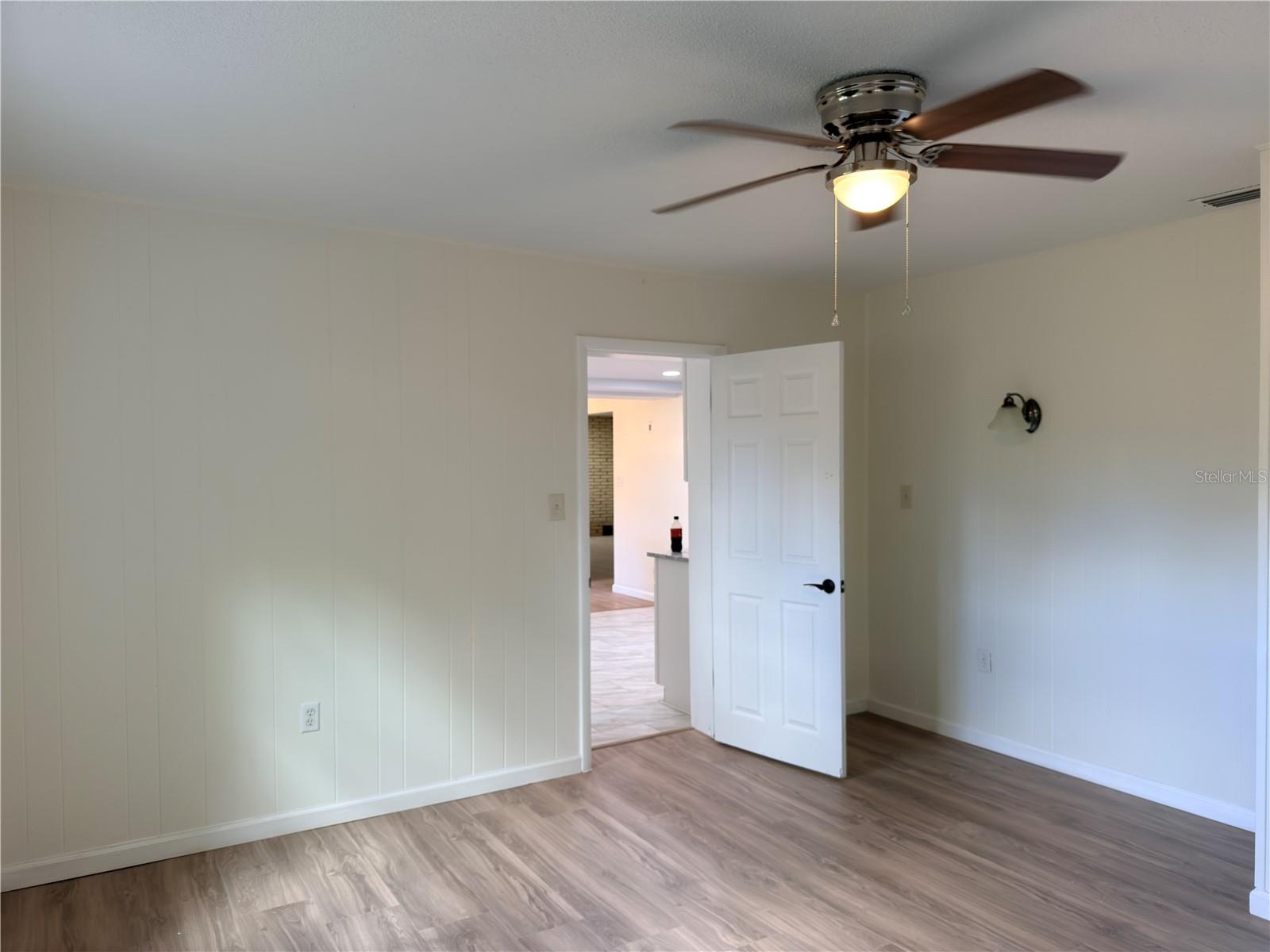 PINE LAKE PARK - Residential Income