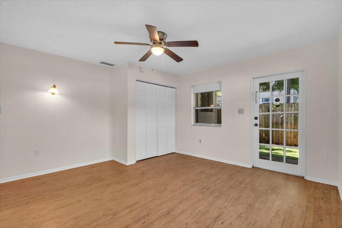 PINE LAKE PARK - Residential Income