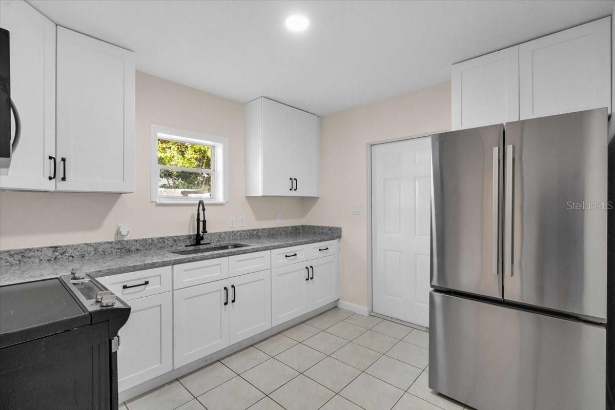 PINE LAKE PARK - Residential Income