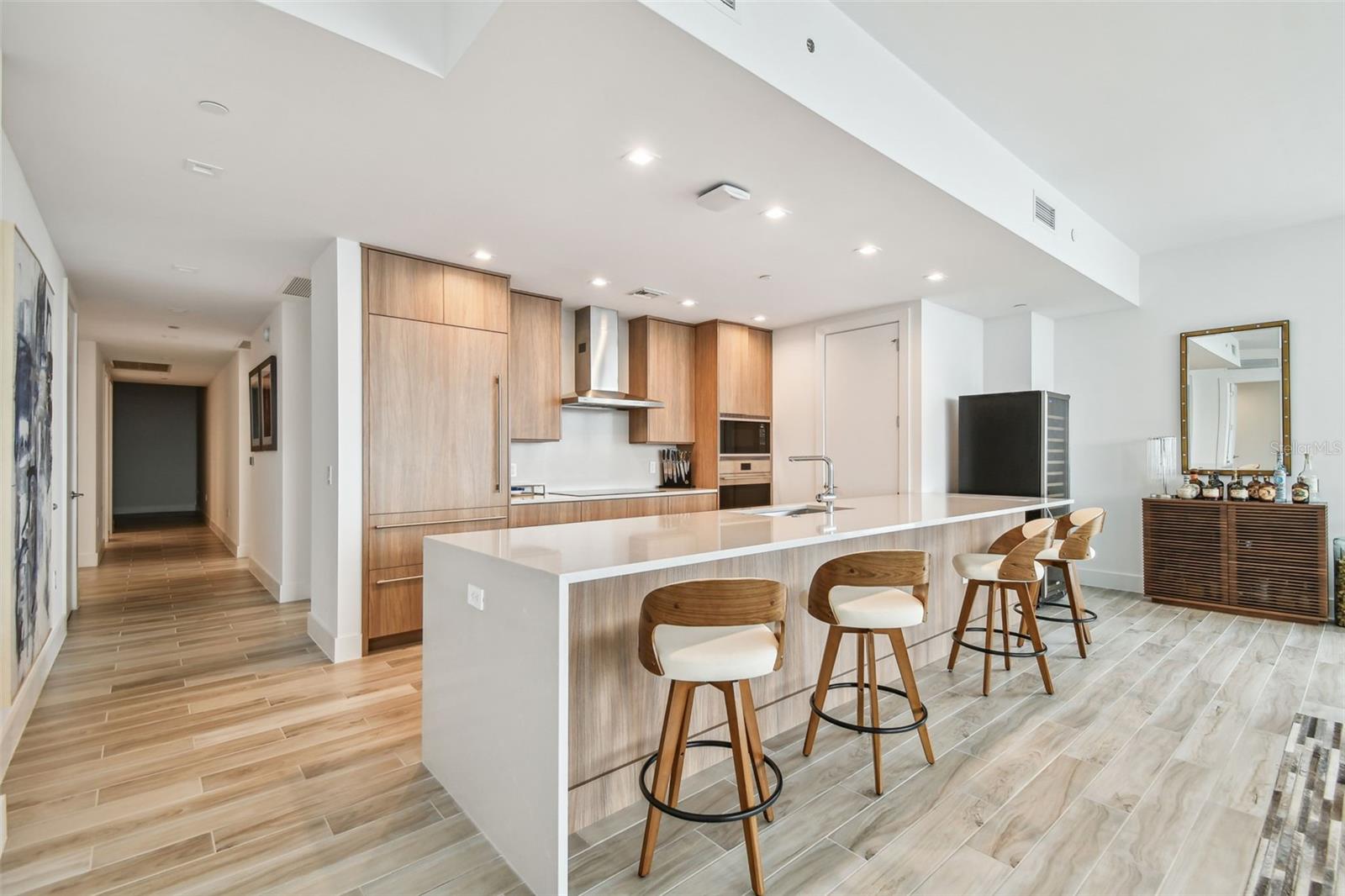 MARINA POINTE - Residential
