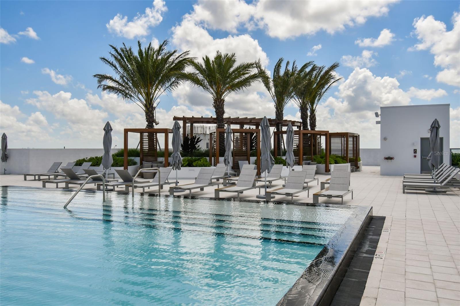 MARINA POINTE - Residential