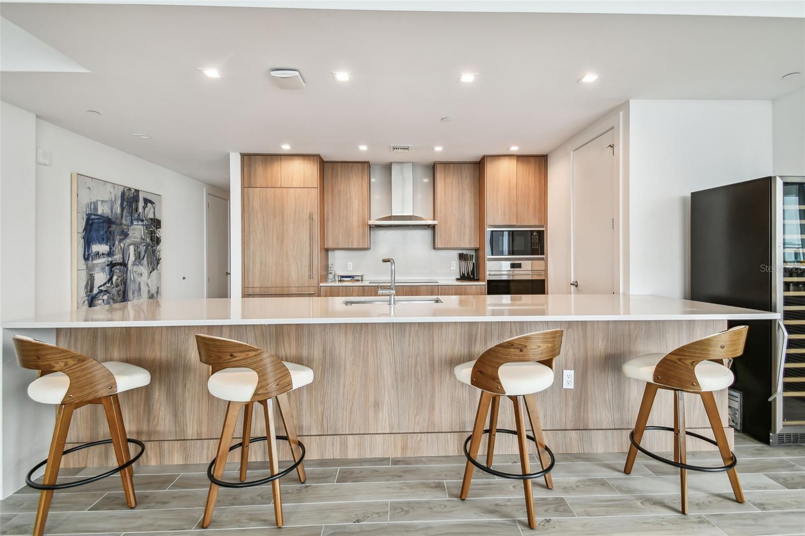 MARINA POINTE - Residential