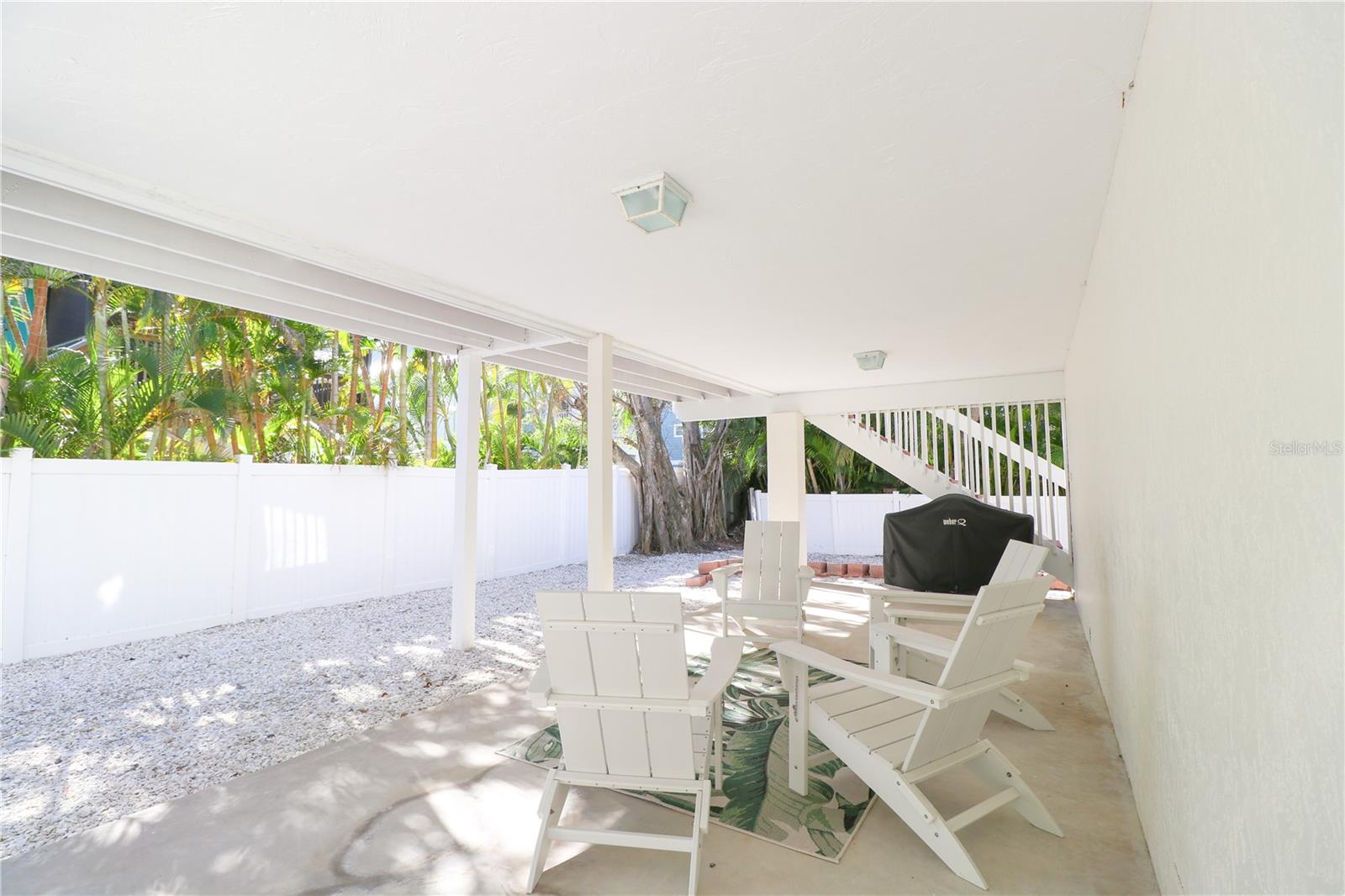 WEST WIND SHORES - Residential Income