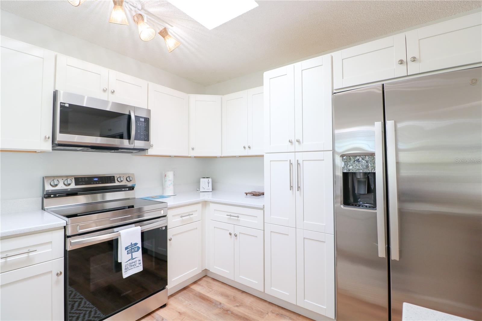 WEST WIND SHORES - Residential Income