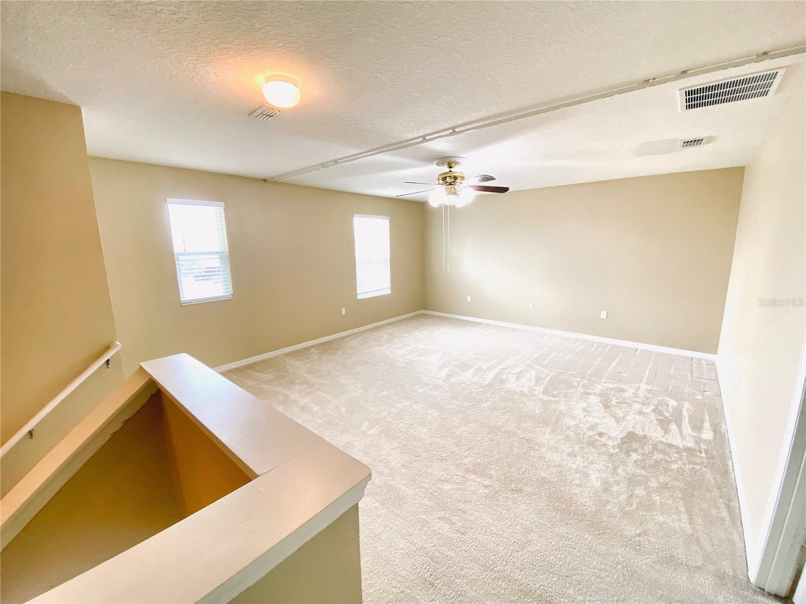 TAVARES LAKE ELSIE RESERVE - Residential Lease