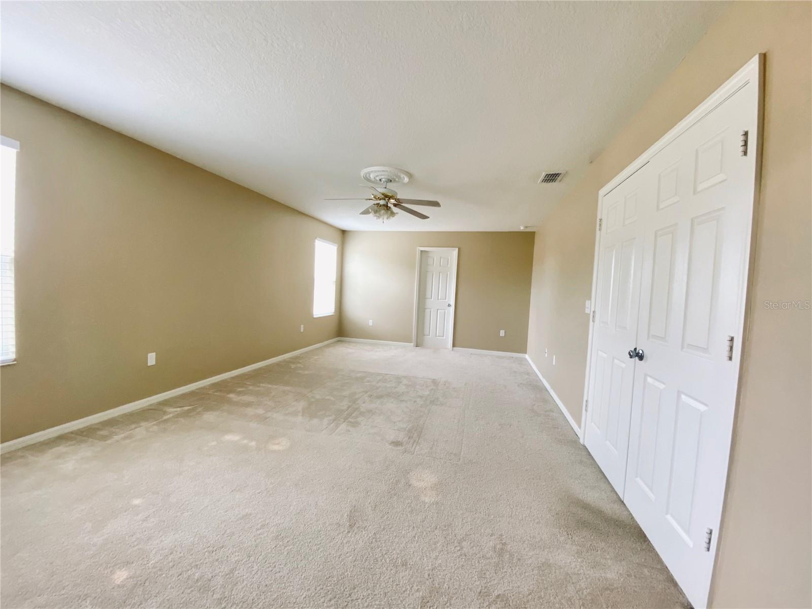 TAVARES LAKE ELSIE RESERVE - Residential Lease