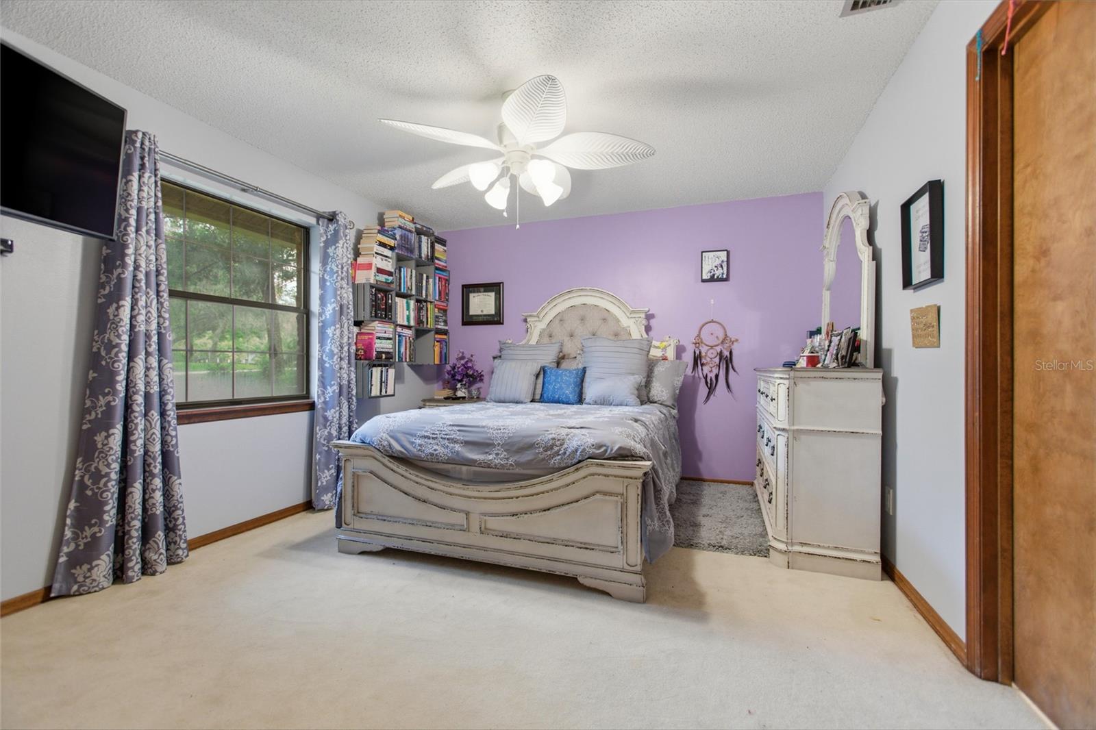 HANOVER WOODS - Residential