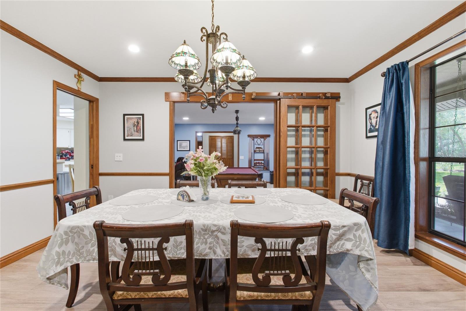 HANOVER WOODS - Residential