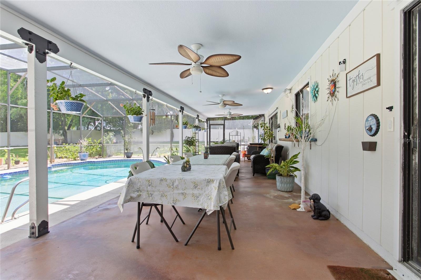 HANOVER WOODS - Residential