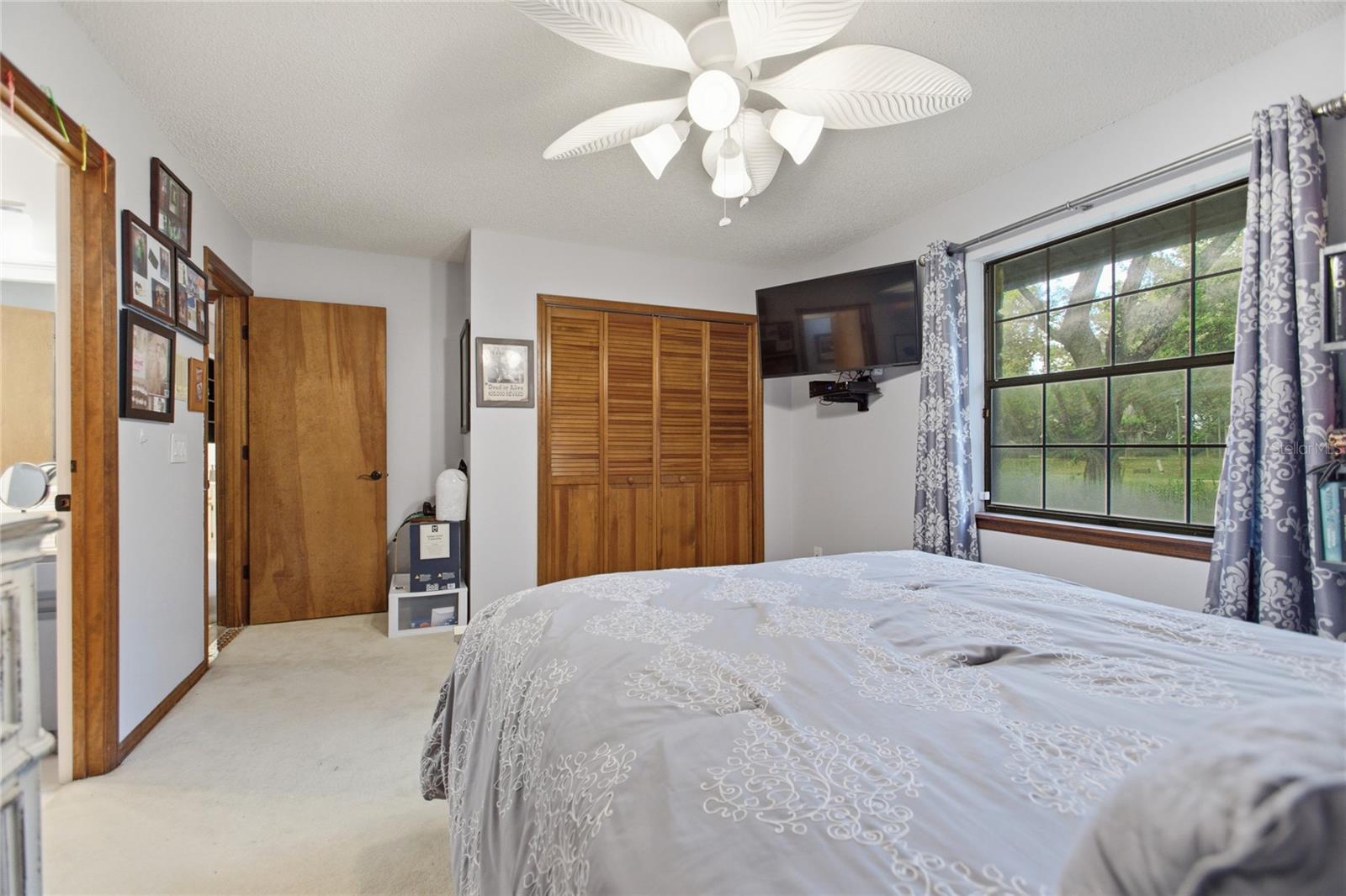 HANOVER WOODS - Residential