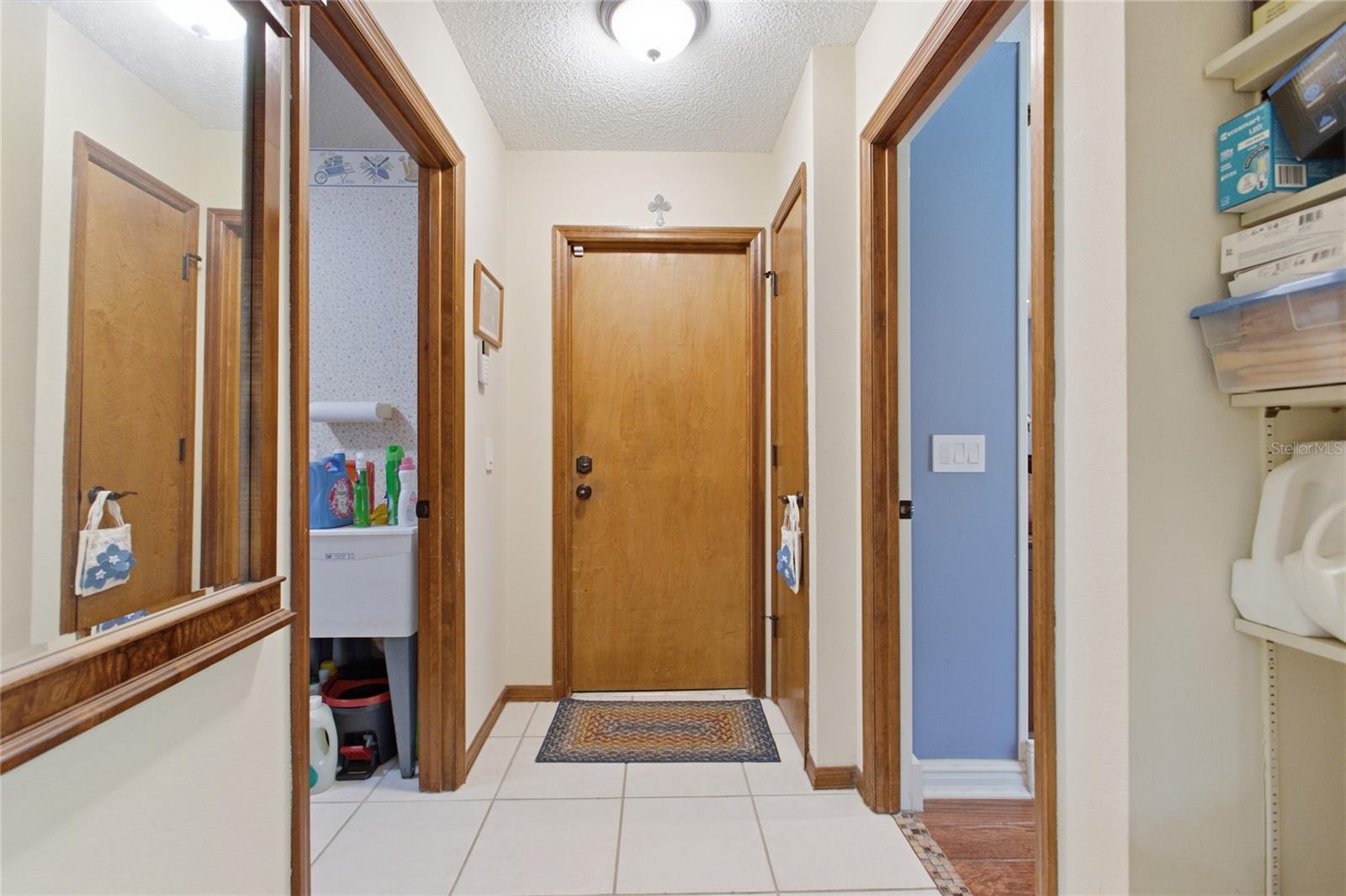 HANOVER WOODS - Residential