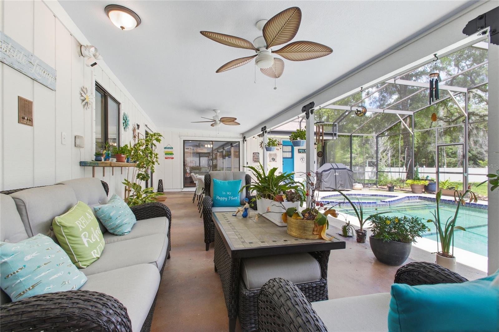 HANOVER WOODS - Residential