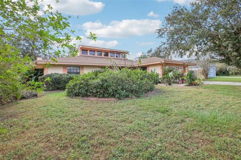 A home in LAND O LAKES