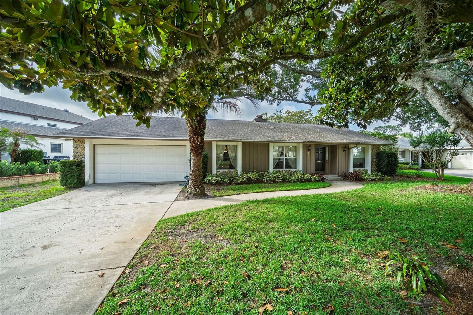 SPRING LAKE TERRACE - Residential