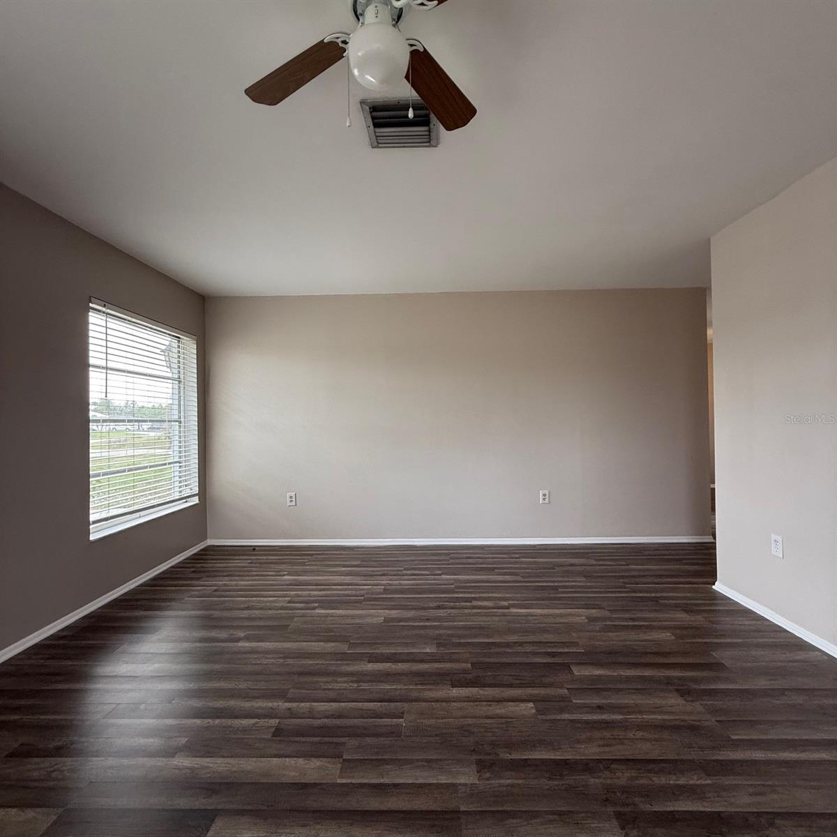 WARM MINERAL SPGS - Residential Lease