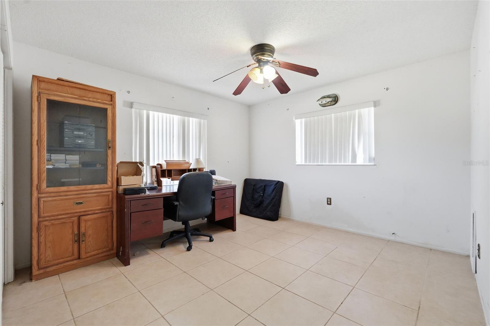 GOLDEN GATEWAY HOMES - Residential