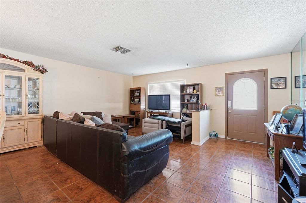 Photo of 636 Tessier Court, Tarpon Springs, FL 34689 (MLS # TB8497212)