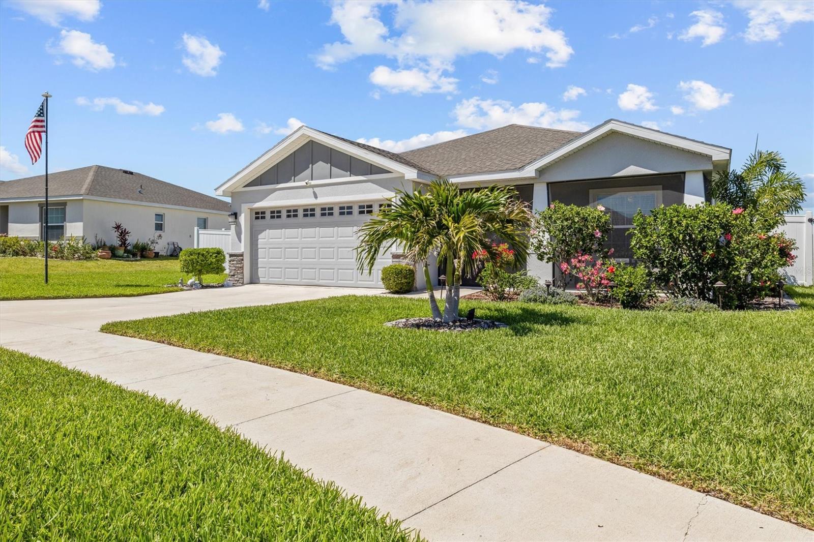 942 INVERNESS WAY