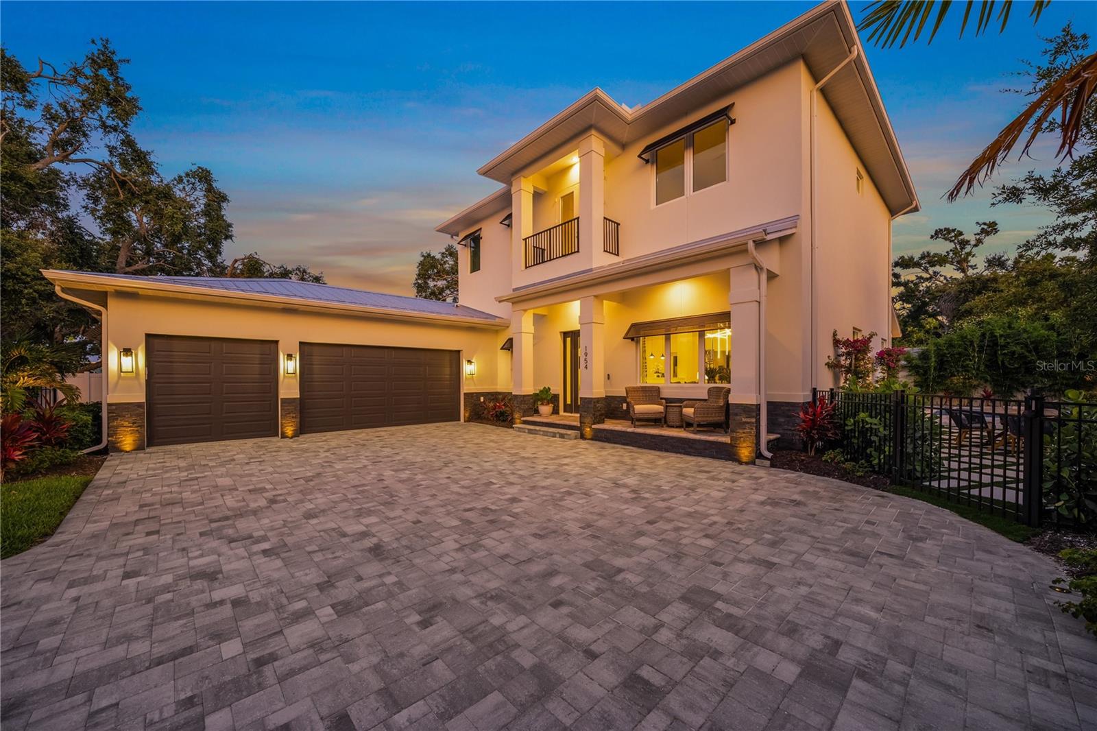 1954 GOLDENROD STREET
