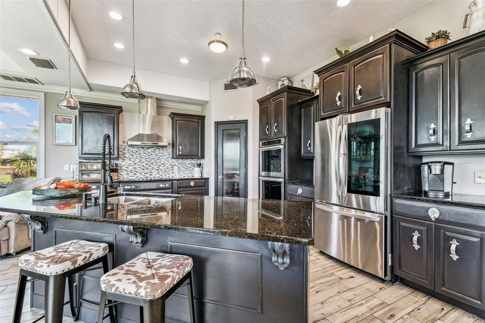 SEA BREEZE ISLAND - Residential