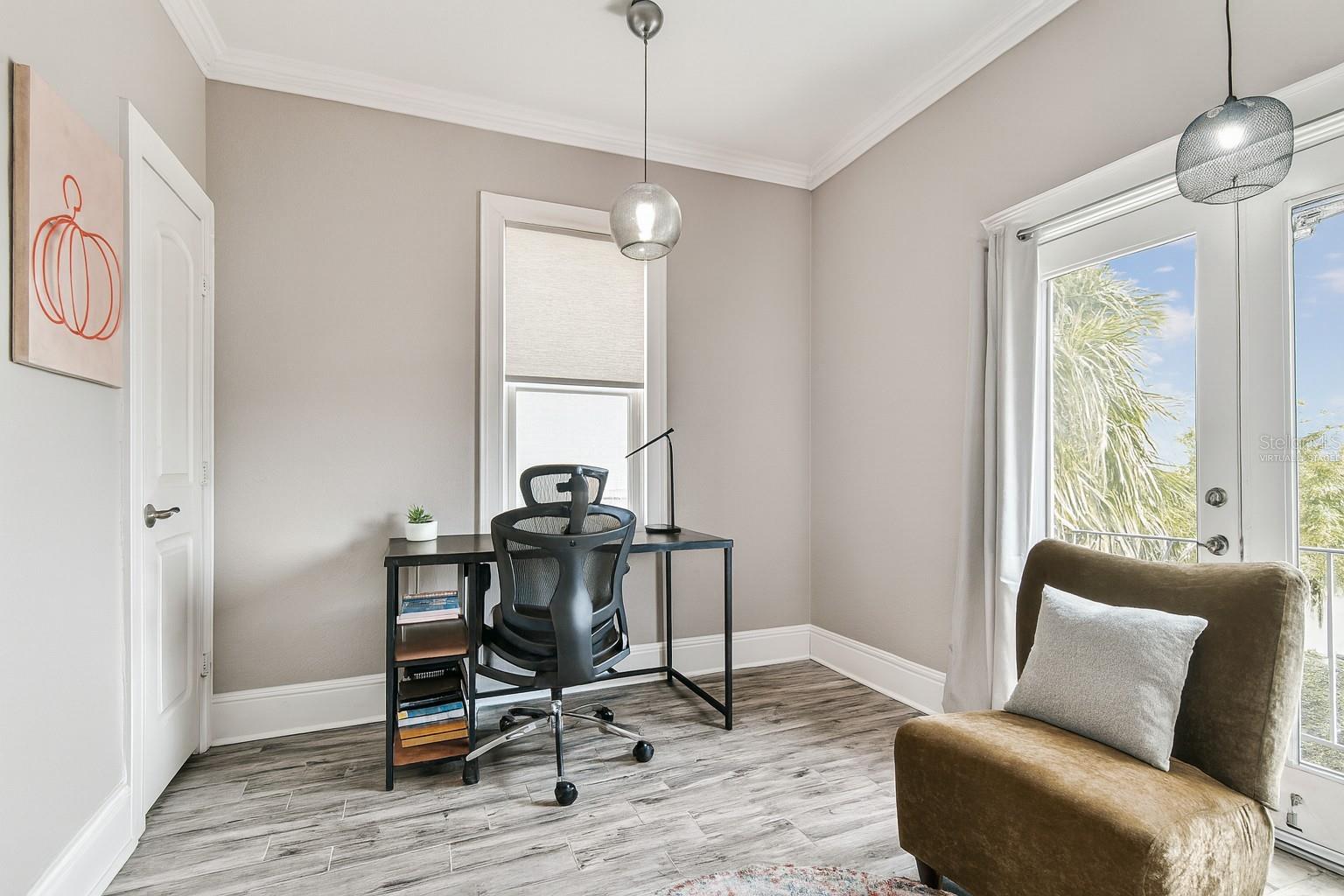 SEA BREEZE ISLAND - Residential