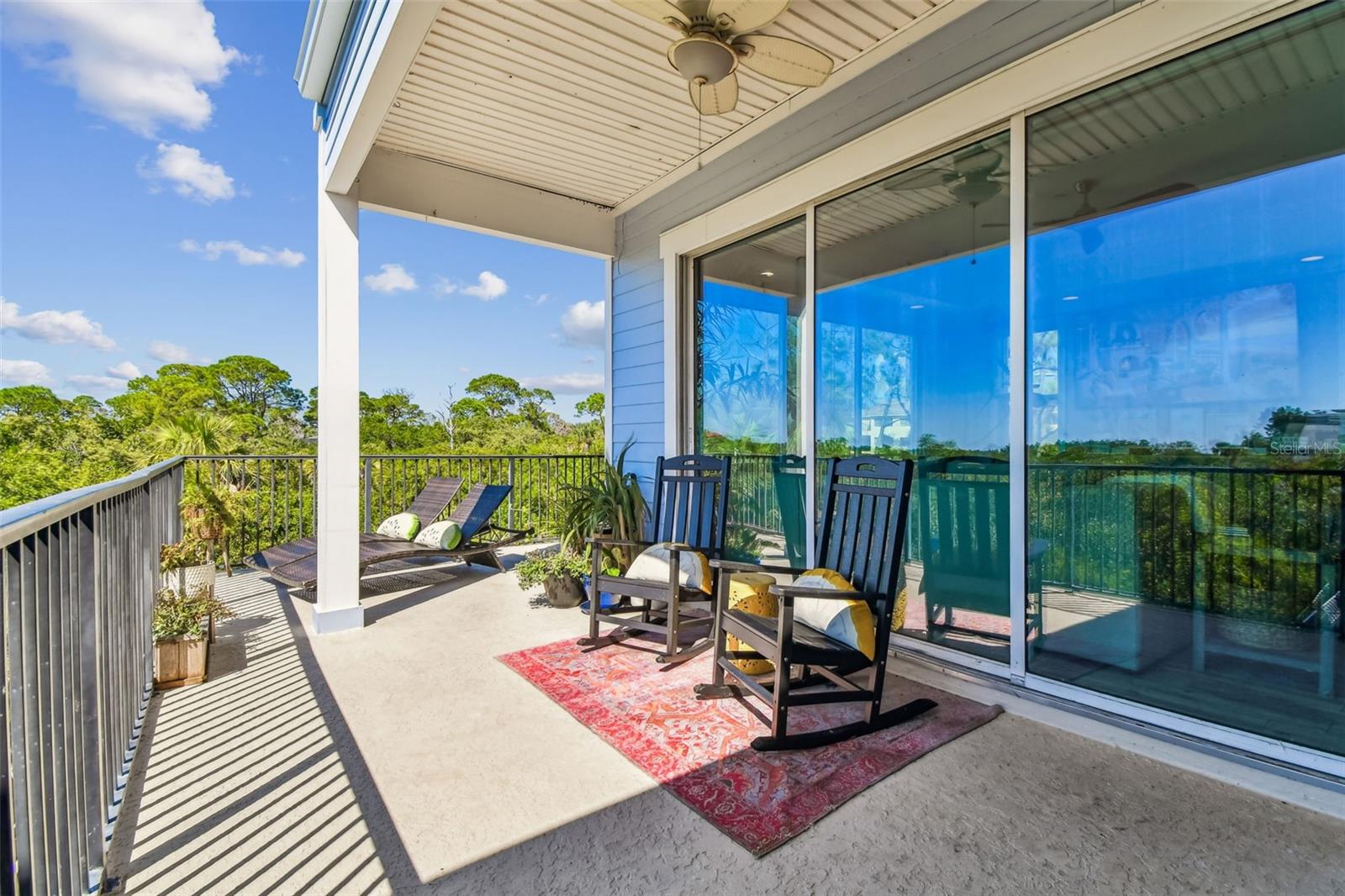 SEA BREEZE ISLAND - Residential