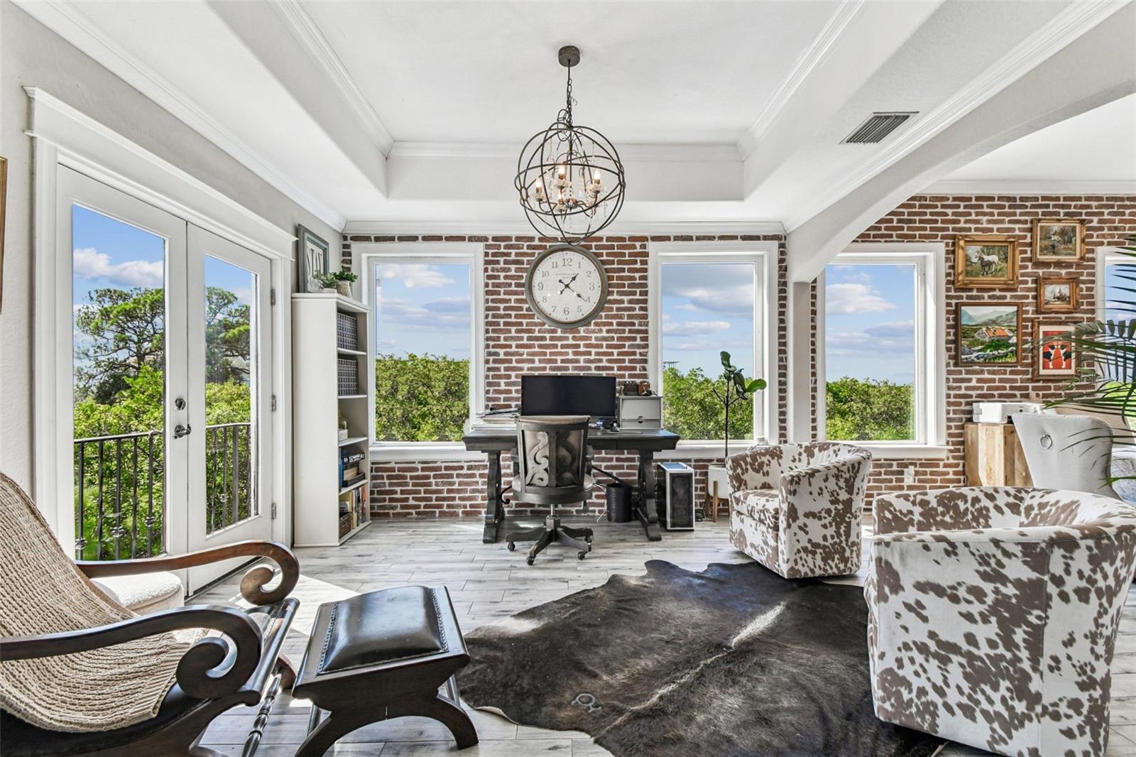 SEA BREEZE ISLAND - Residential