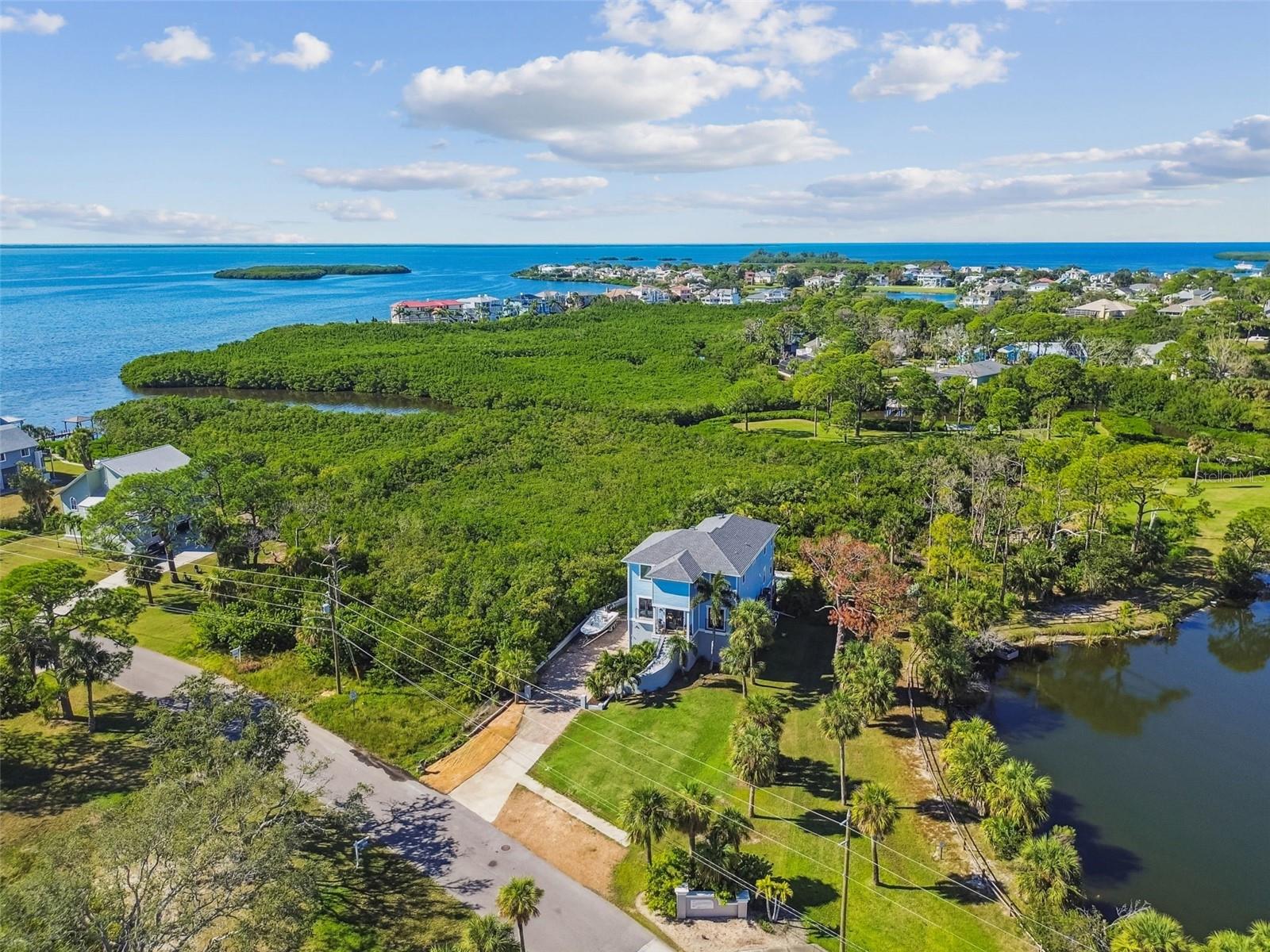 SEA BREEZE ISLAND - Residential