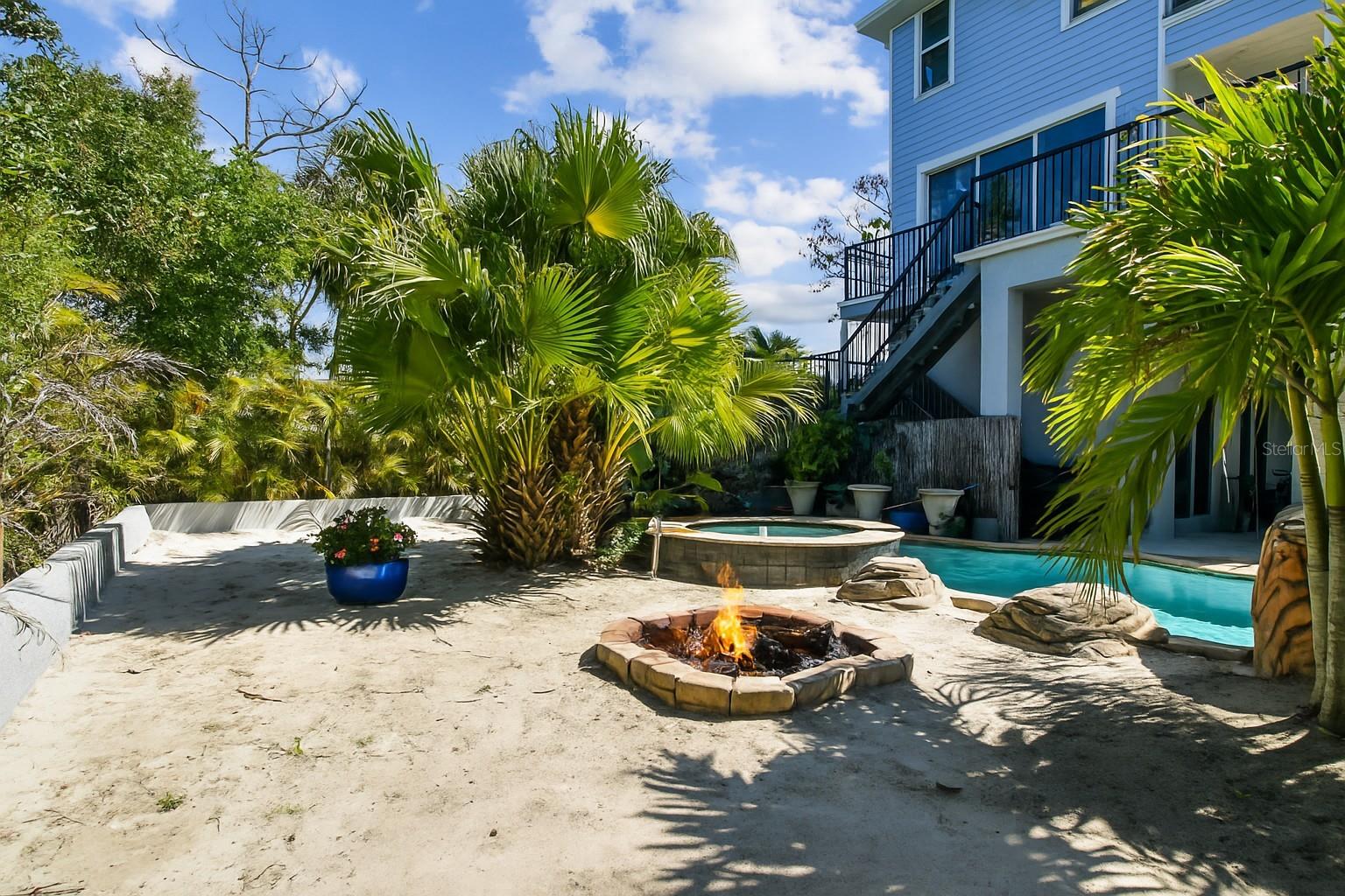 SEA BREEZE ISLAND - Residential