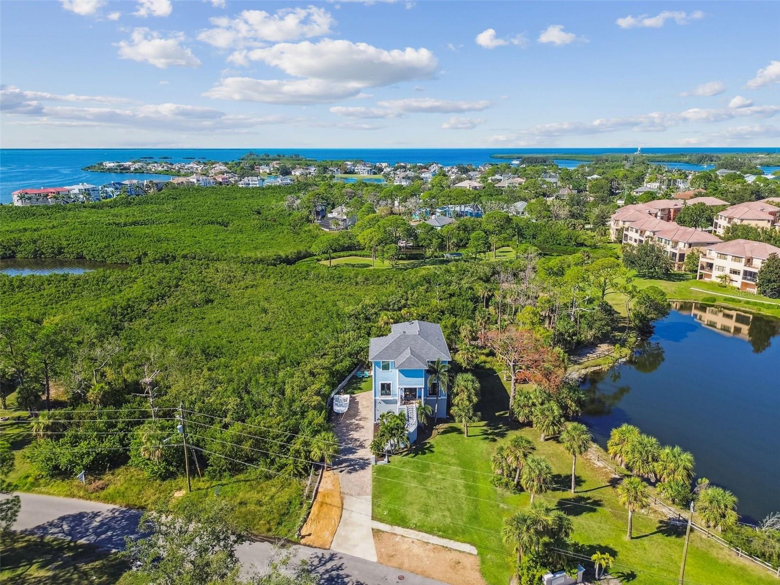 SEA BREEZE ISLAND - Residential