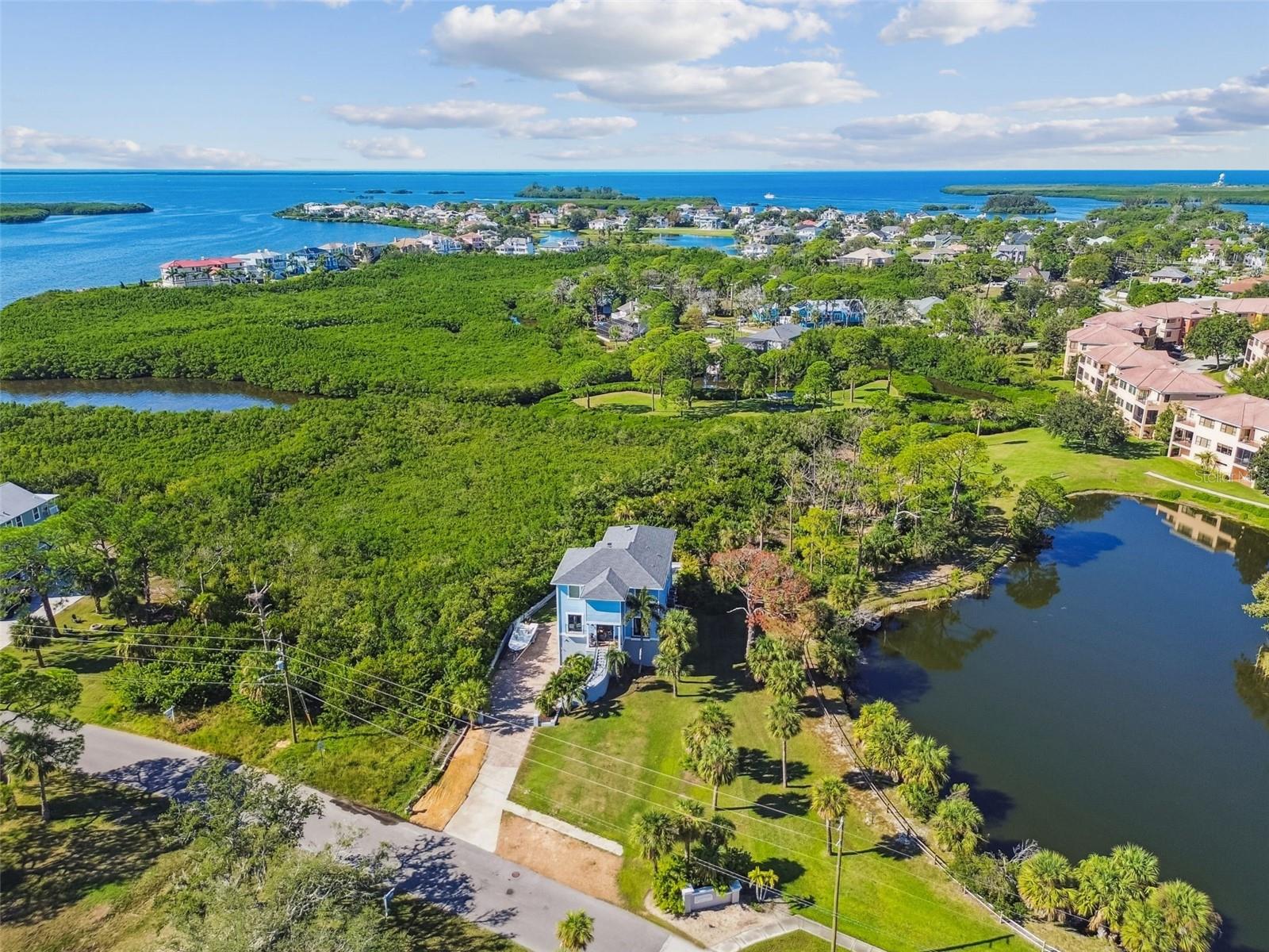 SEA BREEZE ISLAND - Residential