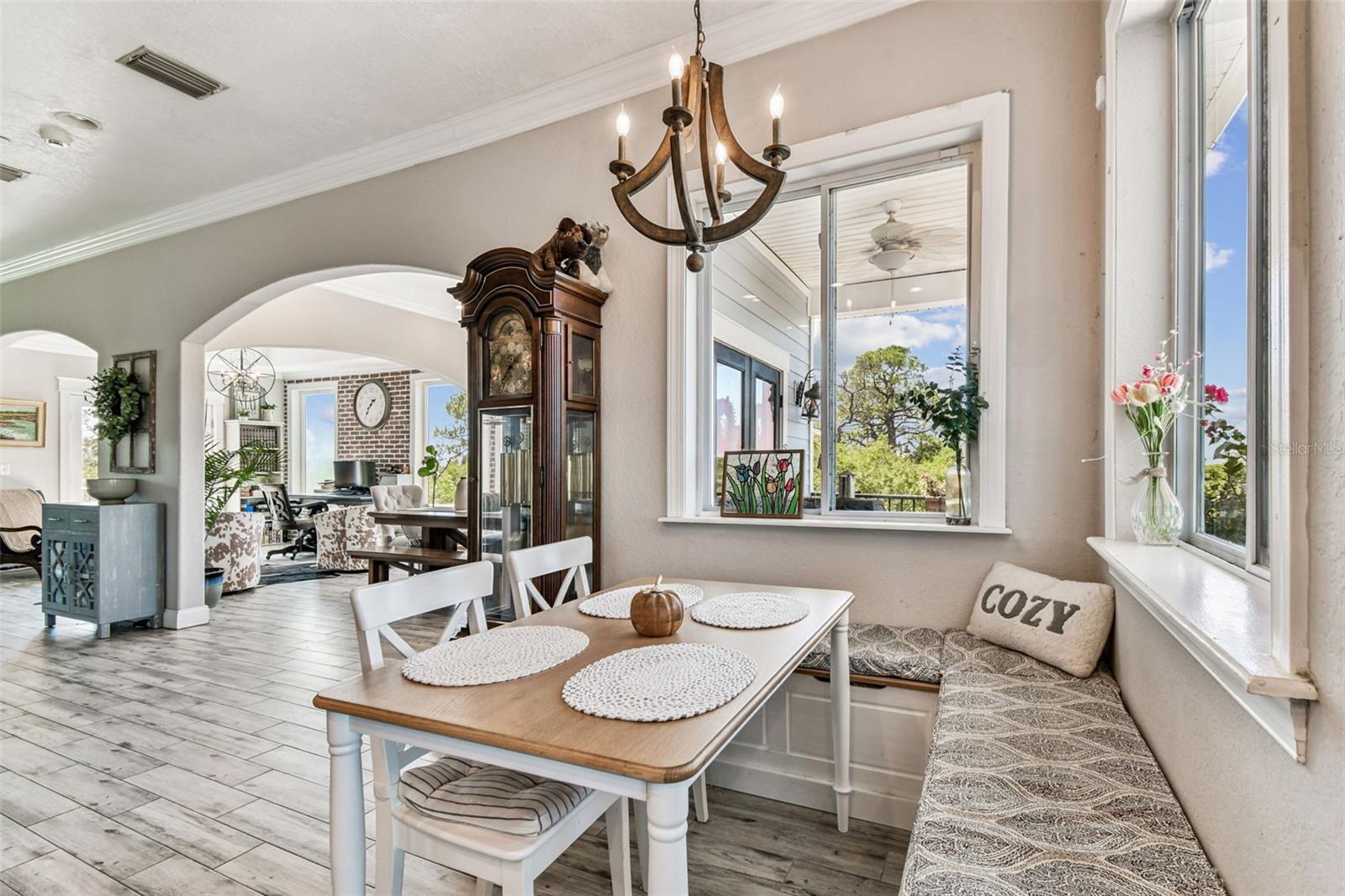 SEA BREEZE ISLAND - Residential