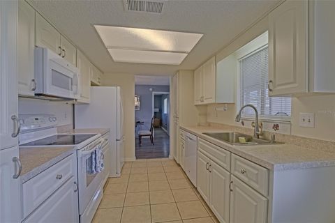 Tiny photo for 10462 SE 177th Place, Summerfield, FL 34491 (MLS # OM724261)