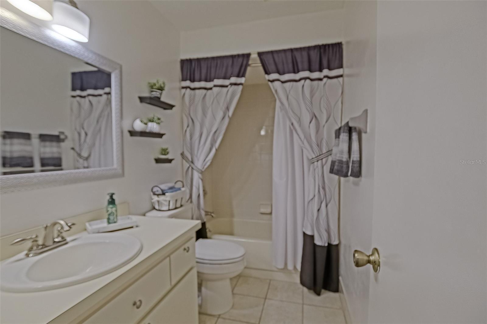 SPRUCE CREEK SOUTH - Residential