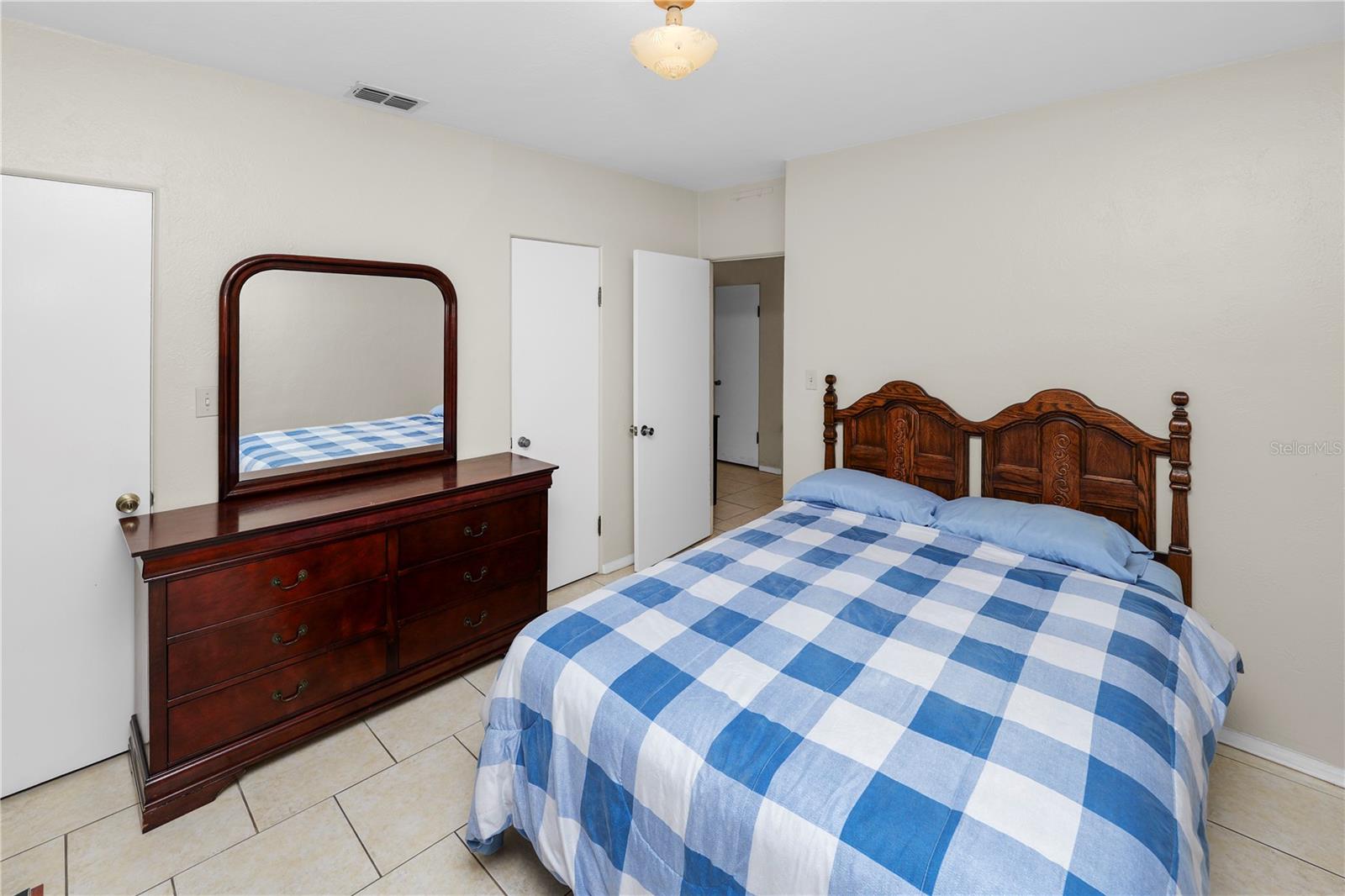 SHORE ACRES - Residential