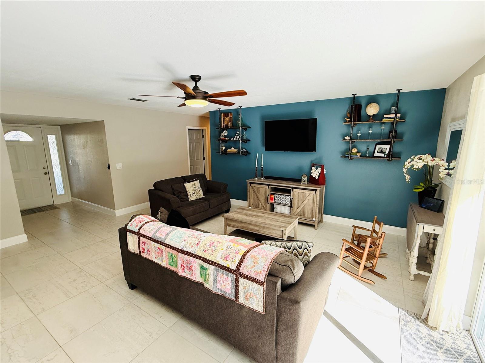 NORTH POINTE UNIT II - Residential