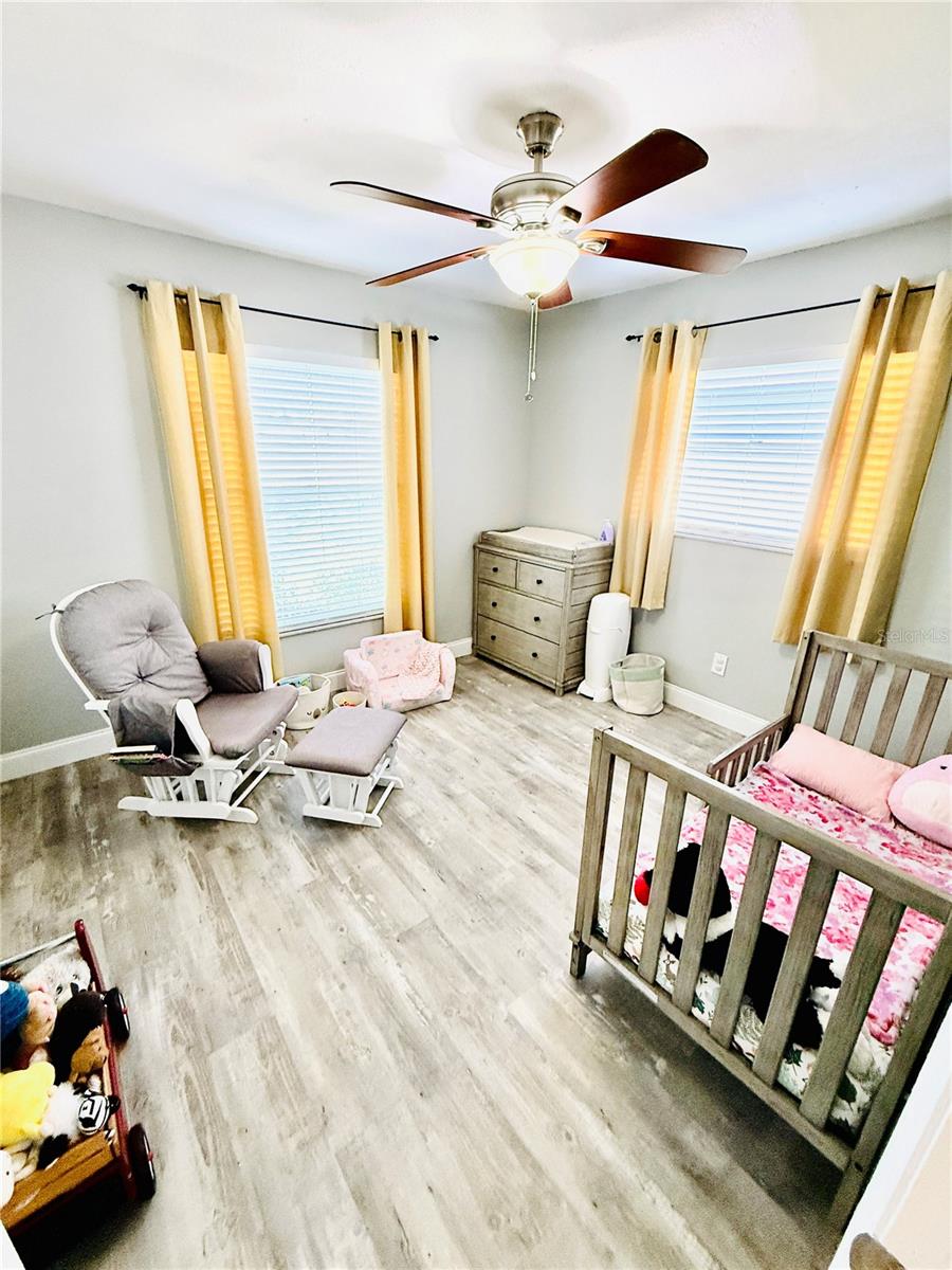 NORTH POINTE UNIT II - Residential