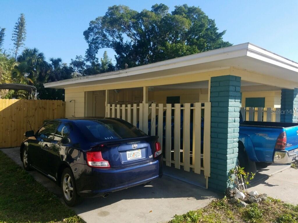 2165 SUNNYSIDE LANE