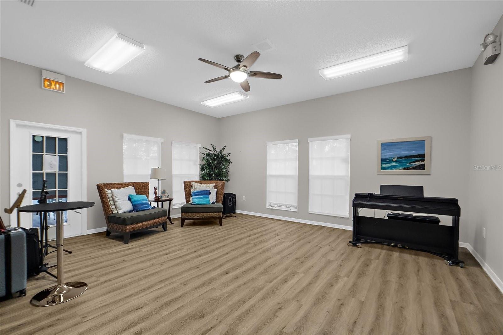 GARDEN LAKES VILLAS SEC 1 - Residential