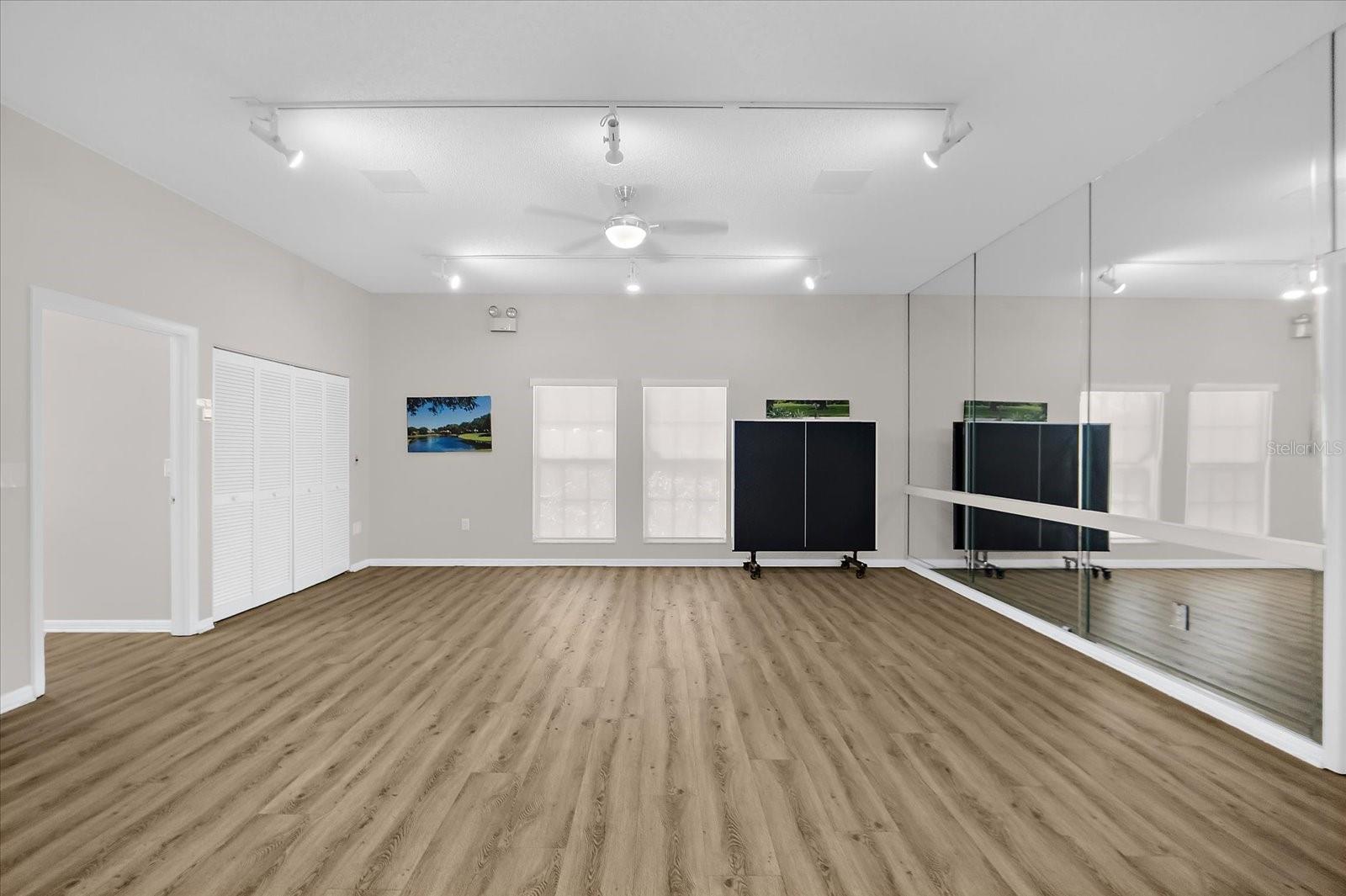 GARDEN LAKES VILLAS SEC 1 - Residential